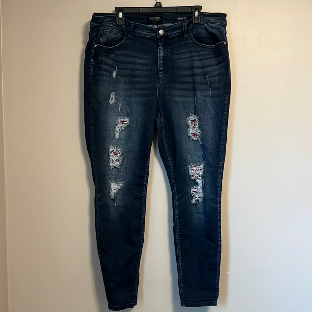 Judy Blue Skinny Hi-Rise Jeans Black Distressed Raw Hem‎ Size 2XL.